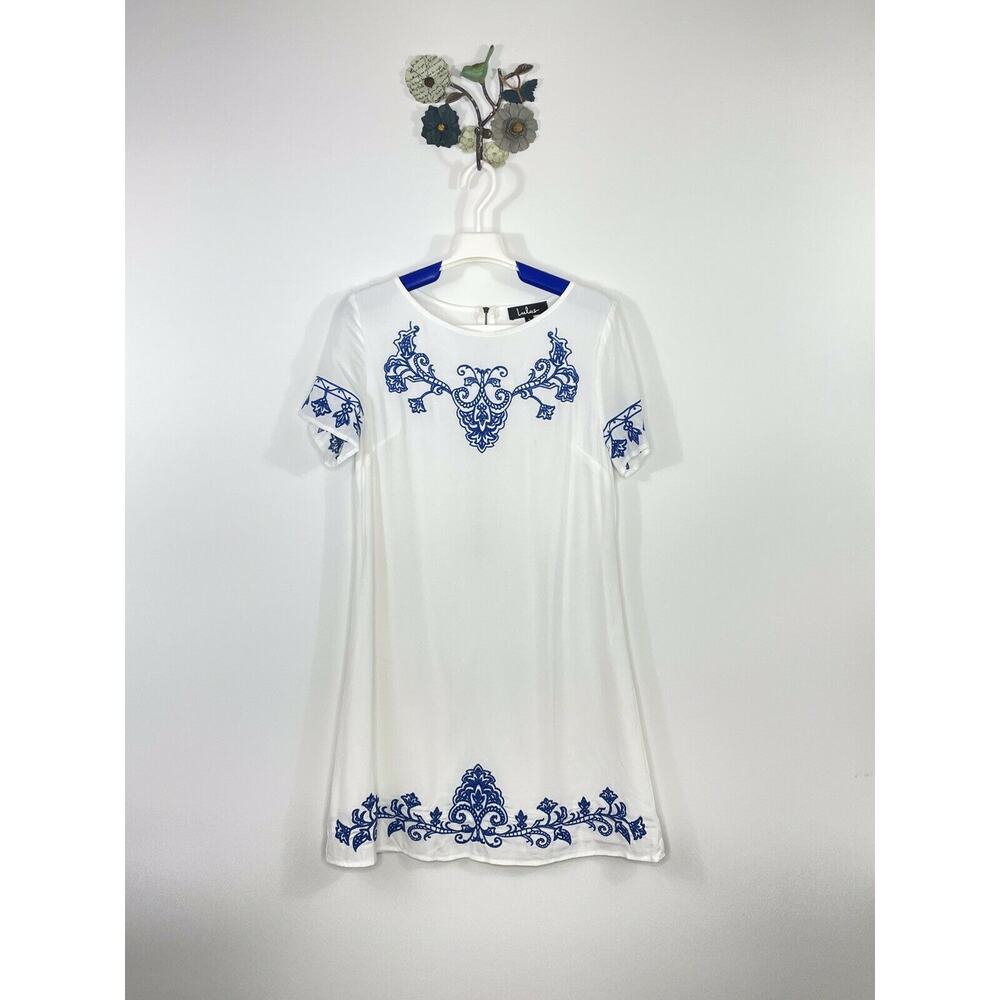LULUS Women's Blue White Embroidered Tale To Tell Shift Dress Size Small Lined - Picture 3 of 10
